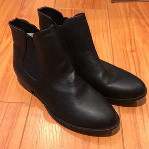 Old Navy - Black Booties